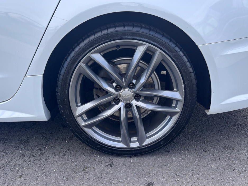 2017 Audi A6 - image 13