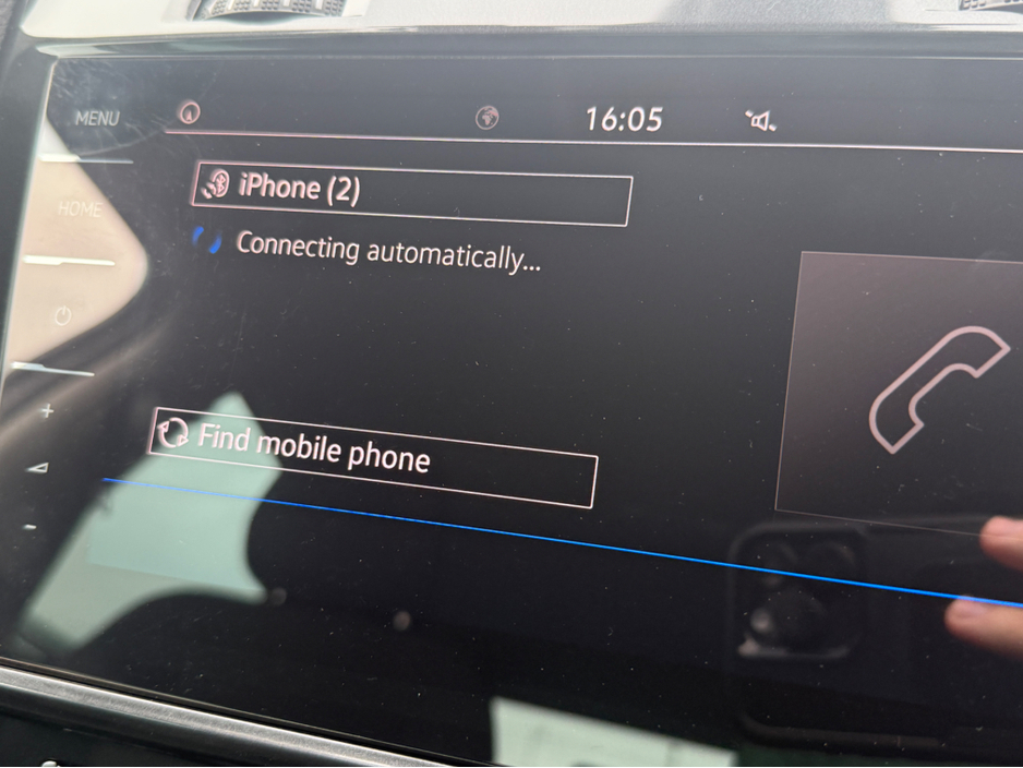 2018 Volkswagen Golf - image 17