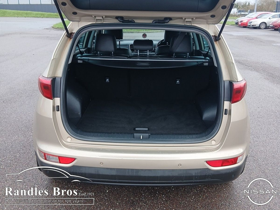 2016 Kia Sportage - image 15