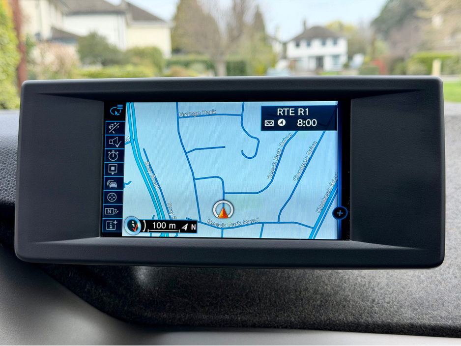 2015 BMW i3 - image 27