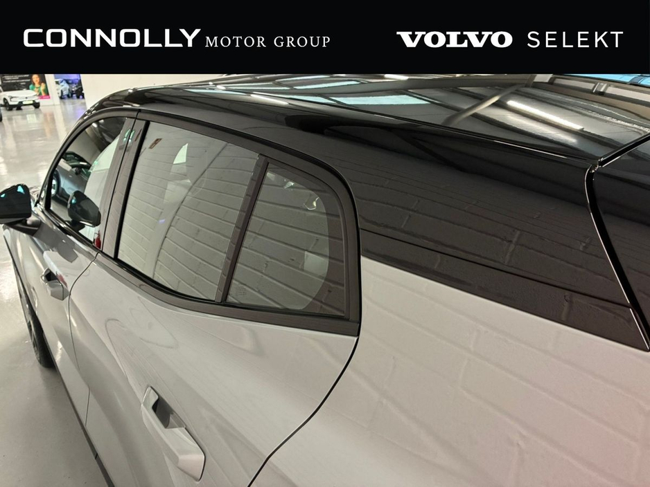 2025 Volvo EX30 - image 14