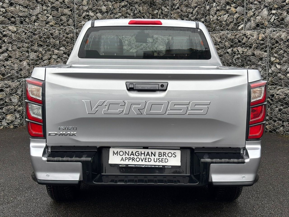 2025 Isuzu D-MAX V-CROSS AUTO DCB €49,789