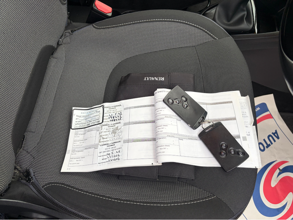 2015 Renault Captur - image 8