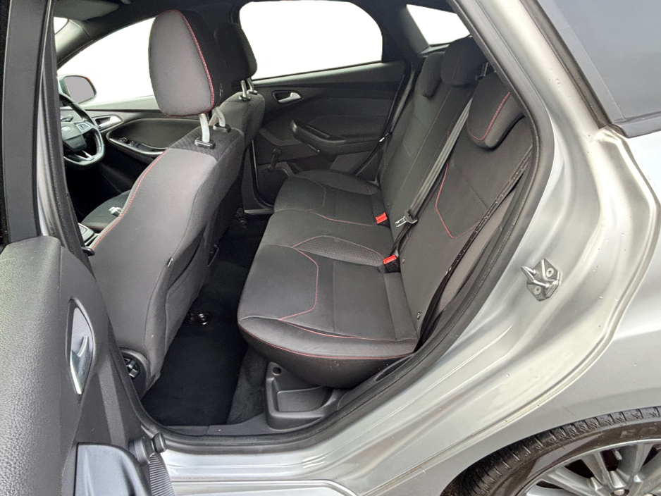 2018 Ford Focus 1.5 TDCI ST-LINE 120PS 5 5DR €14,350