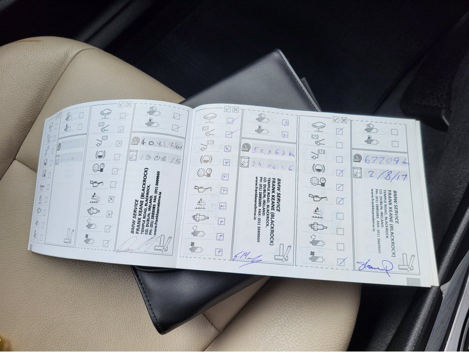 2011 BMW 5 Series - image 24