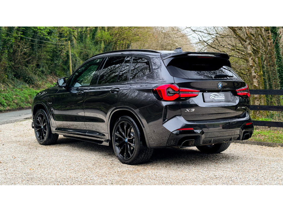 2021 BMW X3 - image 10