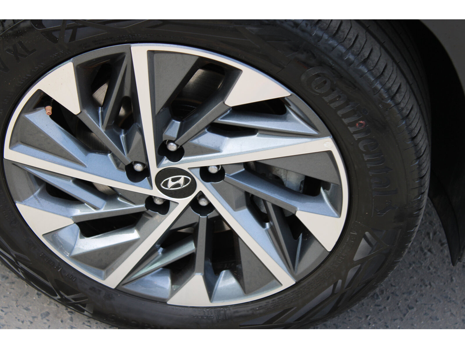 2024 Hyundai Tucson - image 10