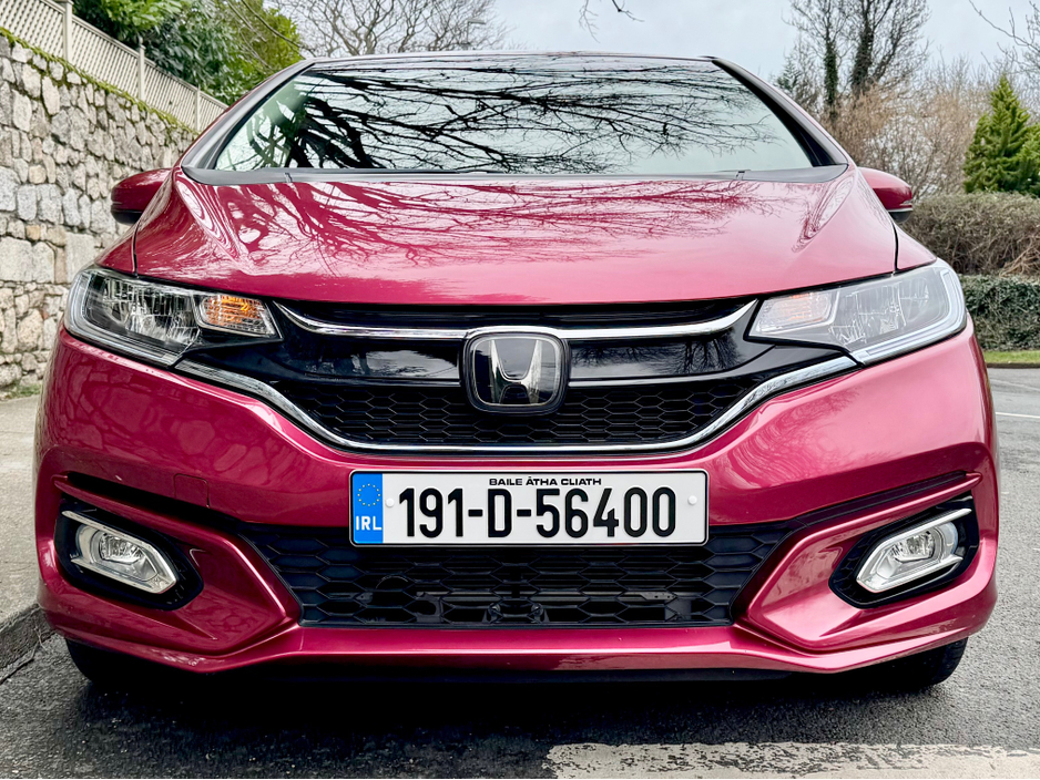 2019 Honda Fit HYBRID!!HIGH SPEC!!ONLY 18K MLS!! €14,900