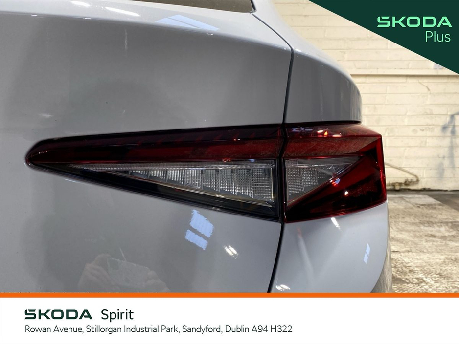 2026 Skoda Enyaq - image 18