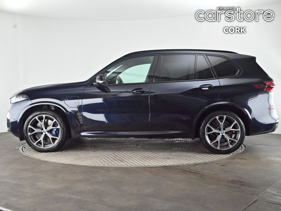 2023 BMW X5 xDrive50e M Sport €79,880
