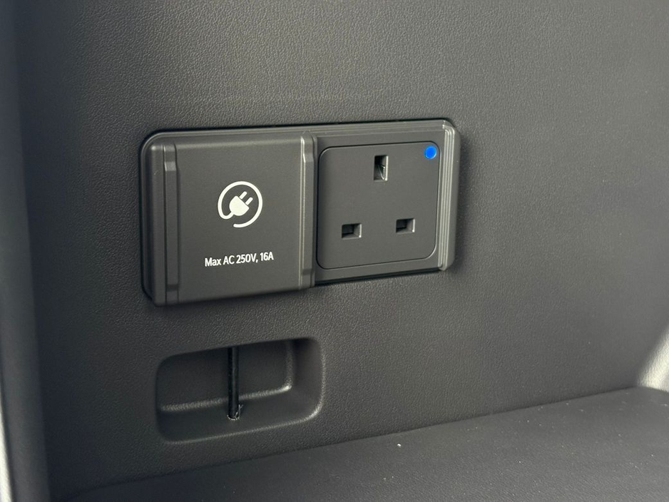 2026 Kia EV5 - image 25