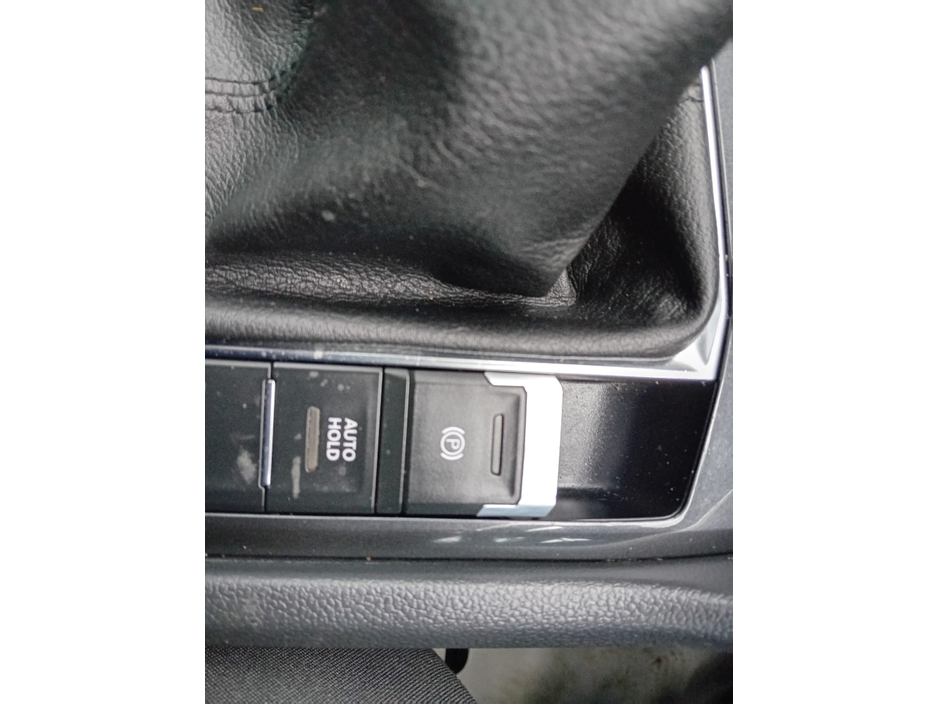 2017 Volkswagen Tiguan ( NOW SOLD ) 2.0 TDI SE L   150 BHP .6 SPEED  SUV @ REDDY2DRIVE LTD €14,850