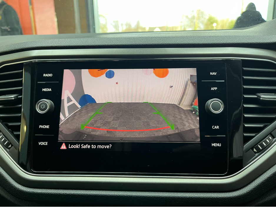 2021 Volkswagen T-Roc €24950! 2021 VOLKSWAGEN T-ROC 2.0 TDI STYLE DESIGN PACKAGE 2.0 AUTOMATIC / CRUISE CONTROL / REVERSE CAMERA / PADDLE SHIFTERS €24,950