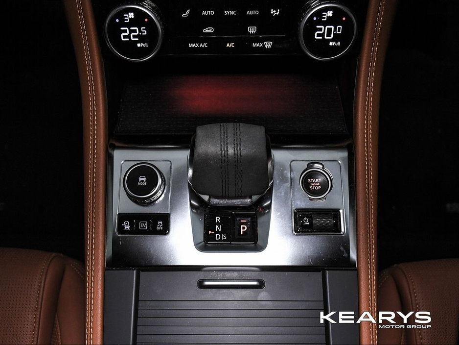 2023 Jaguar F-Pace - image 24