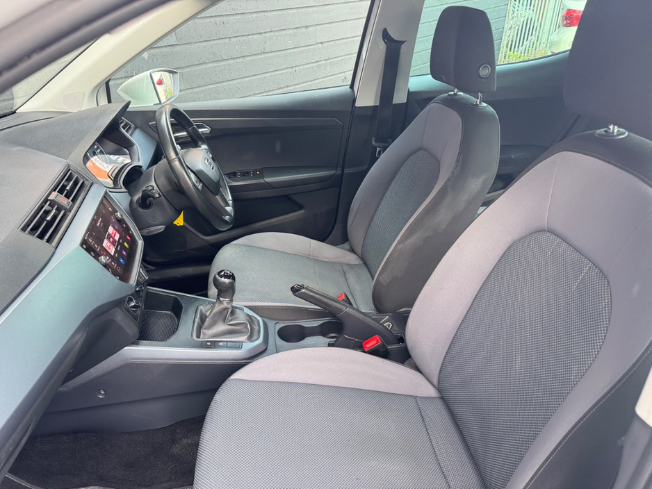 2021 SEAT Arona - image 13