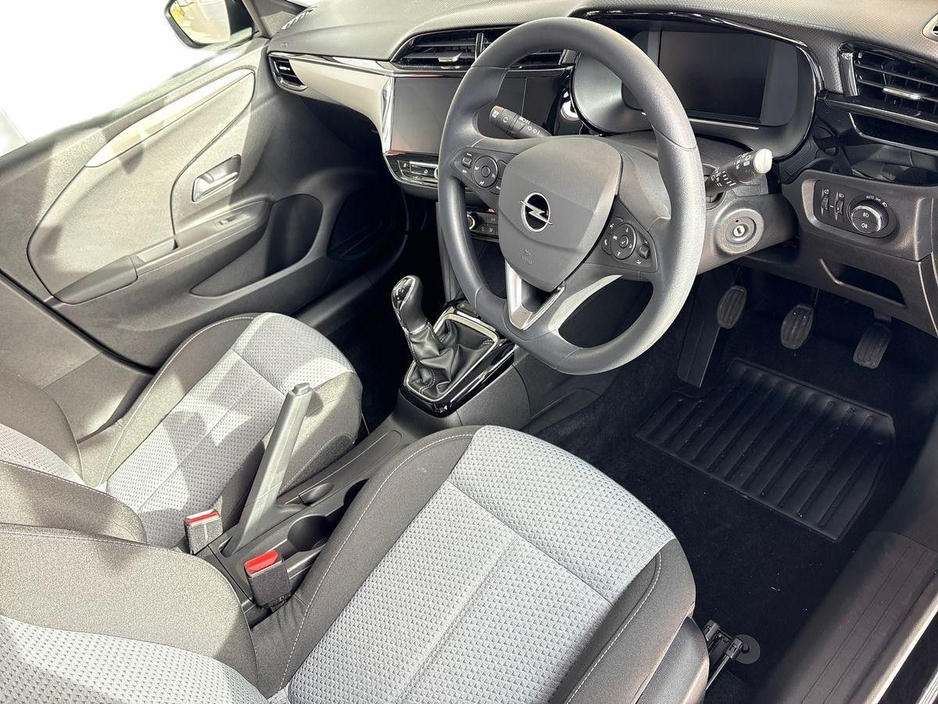 2026 Opel Corsa - image 5