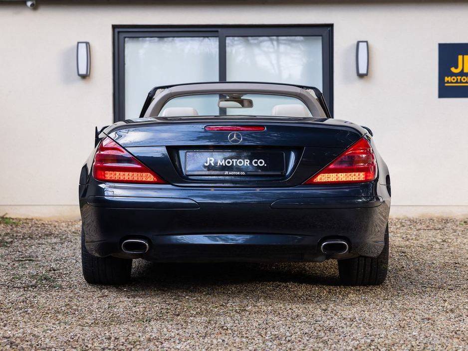 2003 Mercedes-Benz SL Class - image 31