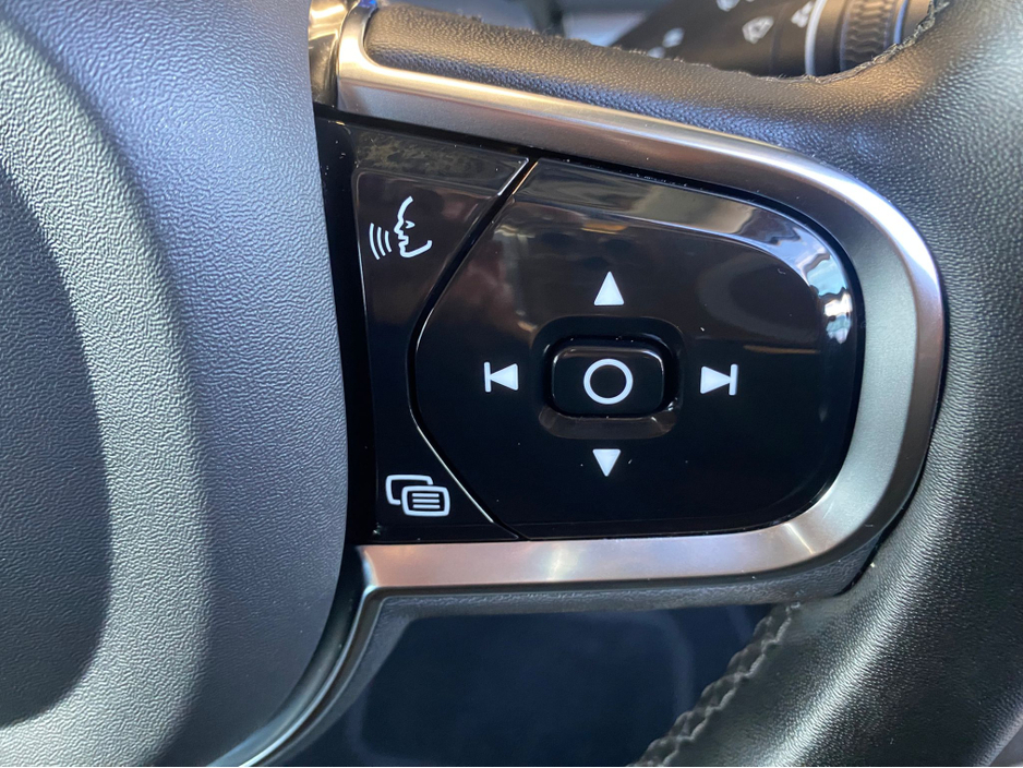 2023 Volvo XC90 2.0 T8 CORE 455BHP 5DR 7S €54,950