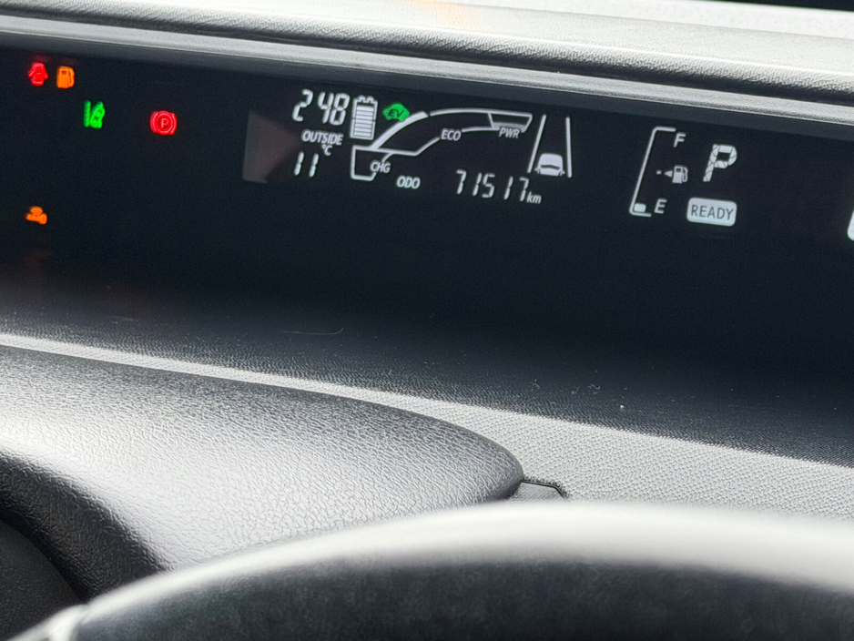 2017 Toyota Aqua - image 14