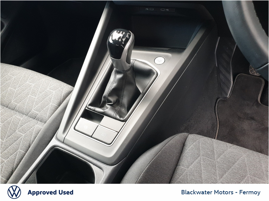 2026 Volkswagen Golf - image 22