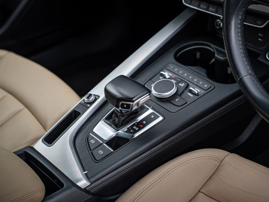 2019 Audi A4 Limousine 2.0tdi 150 S T SE 4DR Auto €22,950