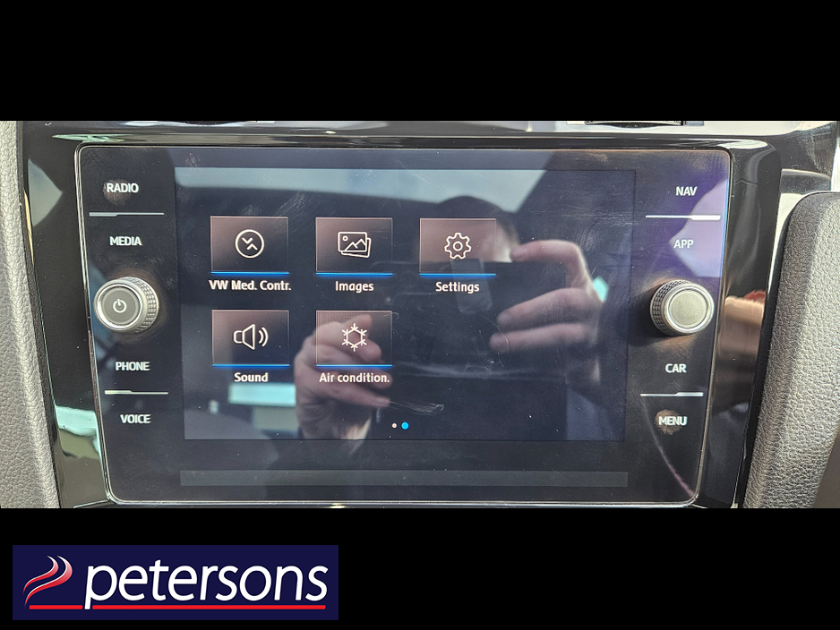 2019 Volkswagen Golf - image 28