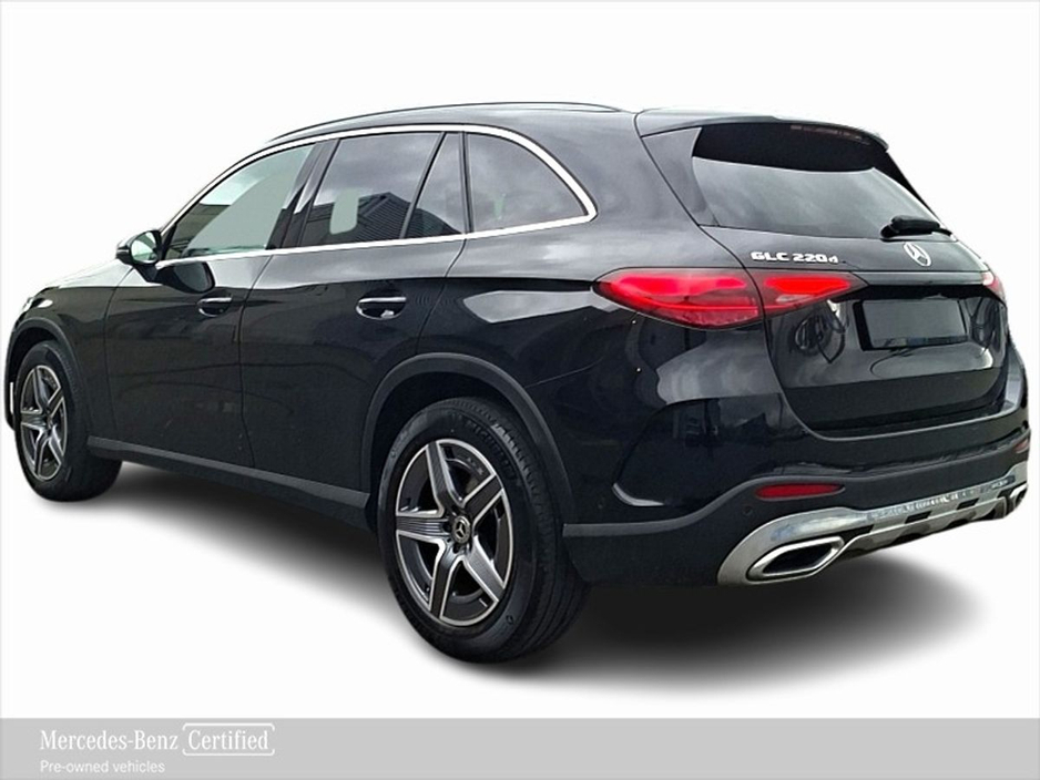2024 Mercedes-Benz GLC Class - image 3