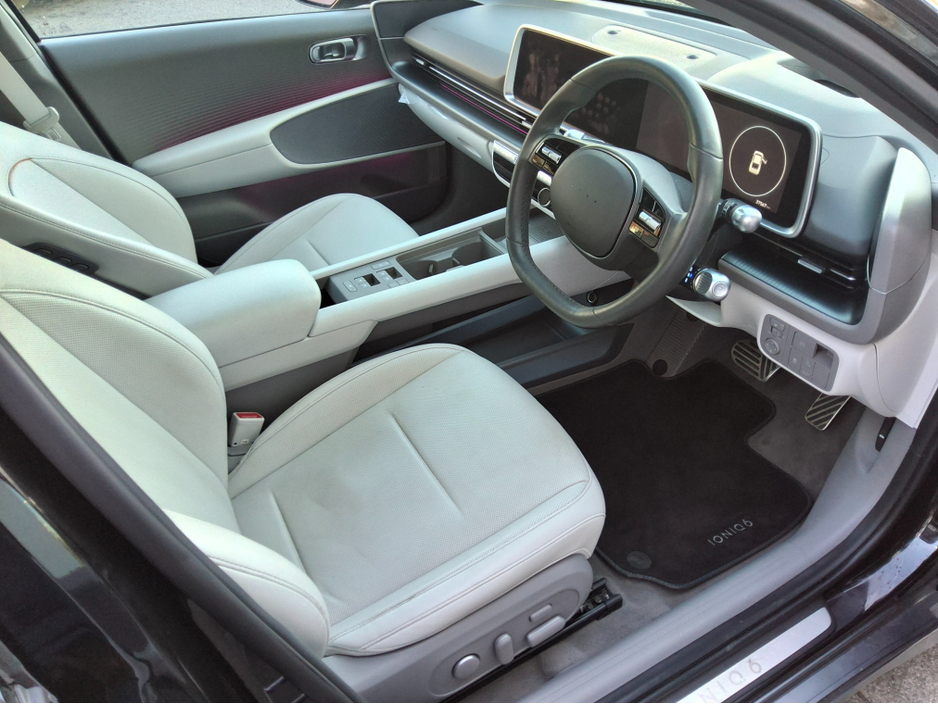 2023 Hyundai Ioniq 6 - image 9