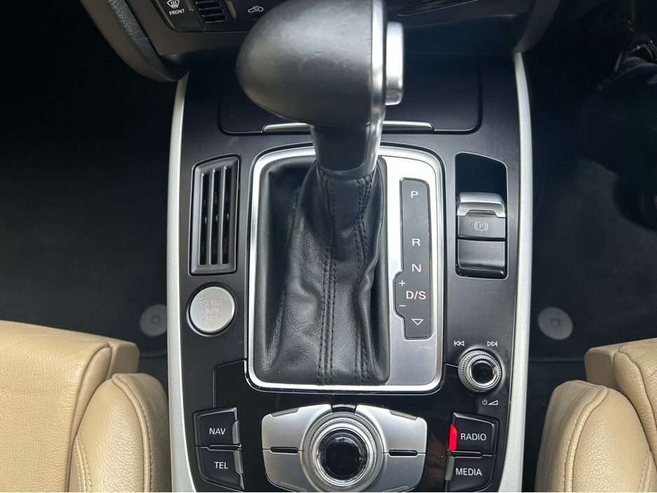 2015 Audi A4 2.0 TDI 150 SE MULTI AUTO 4DR SALOON**//**FULL CREAM LEATHER INTERIOR**//**SAT NAV**//**CRUISE CONTROL**//**PARKING SENSORS**//**METALLIC GREY**//**TRADE IN WELCOME**//**WARRANTY!!!!!! €12,995