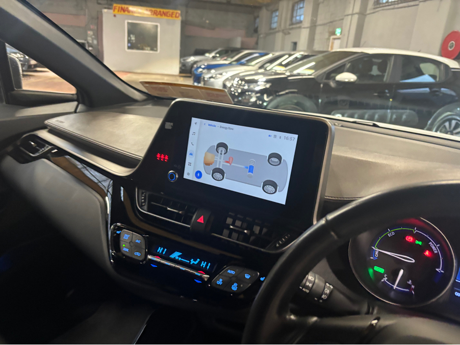 2023 Toyota C-HR HYBRID SOL 4DR AUTO €24,499