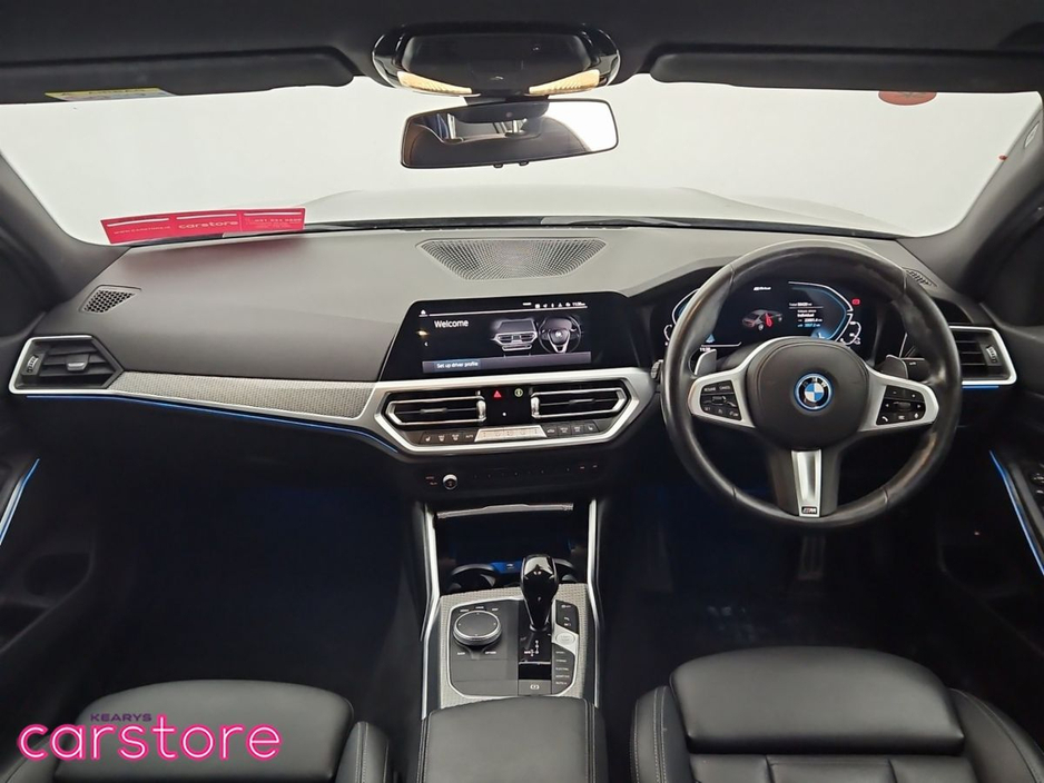 2022 BMW 3 Series 330 E Xdrive M Sport Auto 330 e xDrive M Sport 330 e xDrive 292 12kWh PHEV 113BHP /83kw Step Auto Start/Stop €34,880