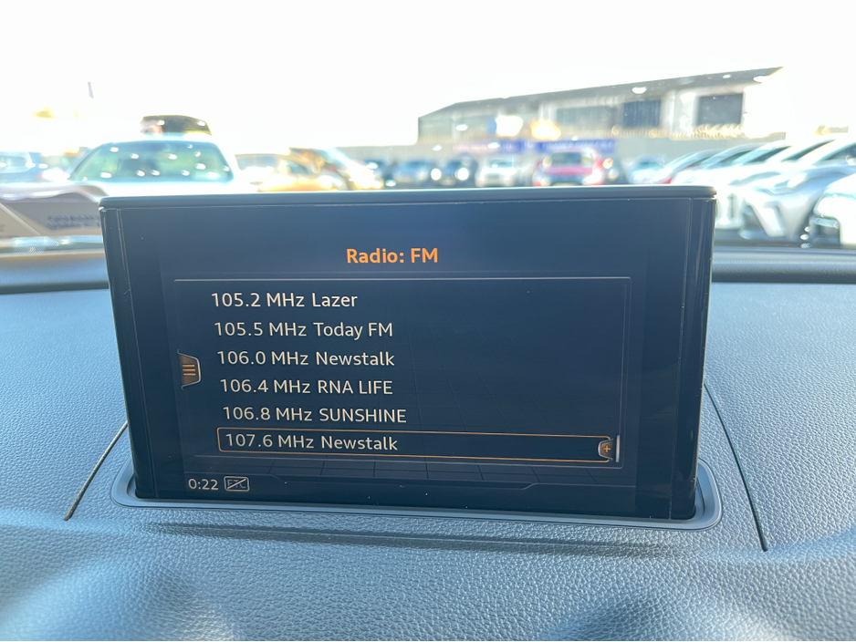 2019 Audi A3 S-LINE BLACK EDITION SALOON AUTOMATIC 1.4 PETROL //HIGH SPEC//LOW MILES//HALF LEATHER HEATED SEATS//KEYLESS ENTRY//ADAPTIVE CRUISE CONTROL//