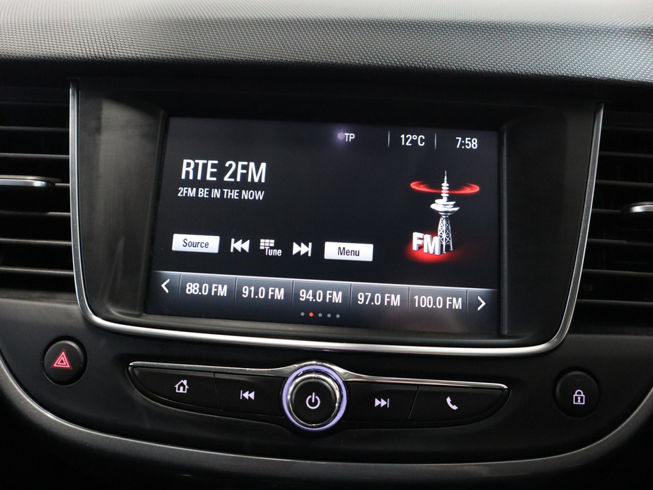 2023 Opel Crossland *6* SPORT 1.2 110PS -PET -PET-6SP 5DR X €16,800