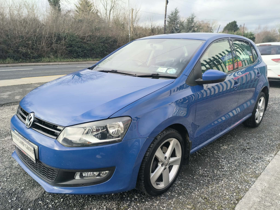 2013 Volkswagen Polo - image 3