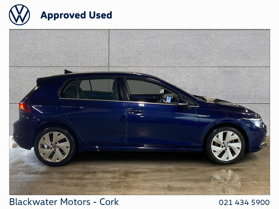 2021 Volkswagen Golf - image 6