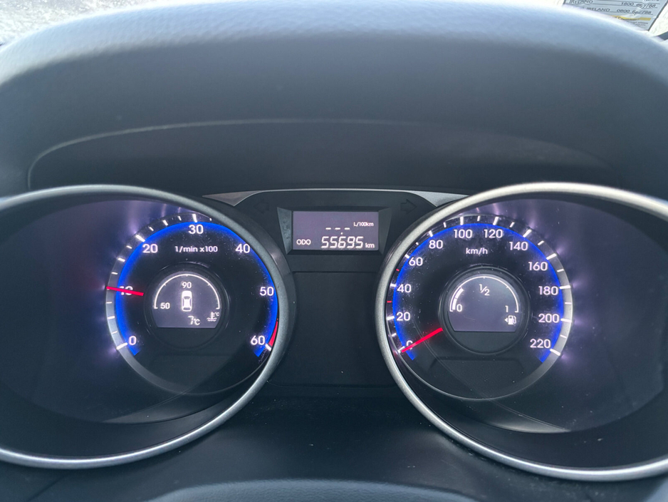 2014 Hyundai ix35 1.7 Diesel Executive 2WD 115hp €9,500
