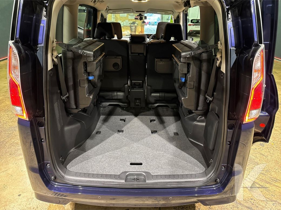 2018 Nissan Serena S-HYBRID AUTOMATIC 2.0L - POWER SLIDING DOORS - 360/REVERSE CAMERA - CRUISE CONTROL €18,950