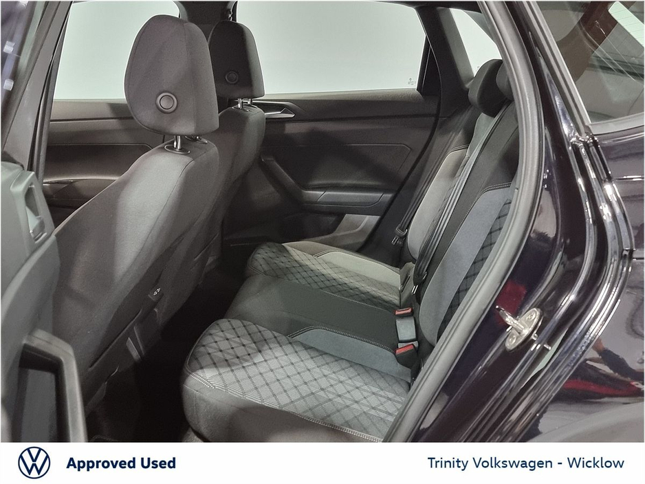 2024 Volkswagen Polo - image 7