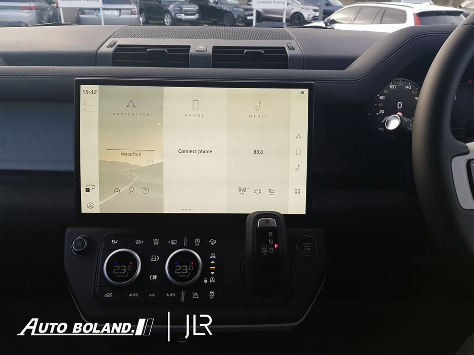 2026 Land Rover Defender * In stock for immediate delivery * X-Dynamic SE 3 Seat D250 Hardtop 90 - 20" Satin Grey Alloy Wheel, Keyless Entry, 360 3D Surround Camera, Air Suspension, Clear Sight Camera €80,450