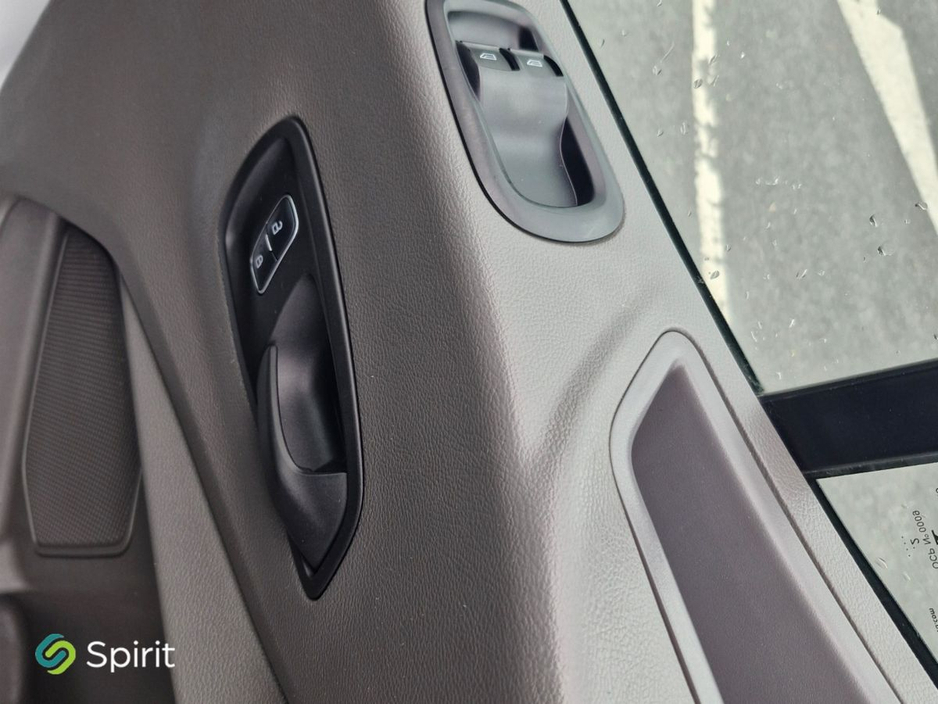 2023 Ford Transit - image 17