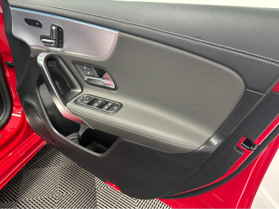 2019 Mercedes-Benz A Class - image 7