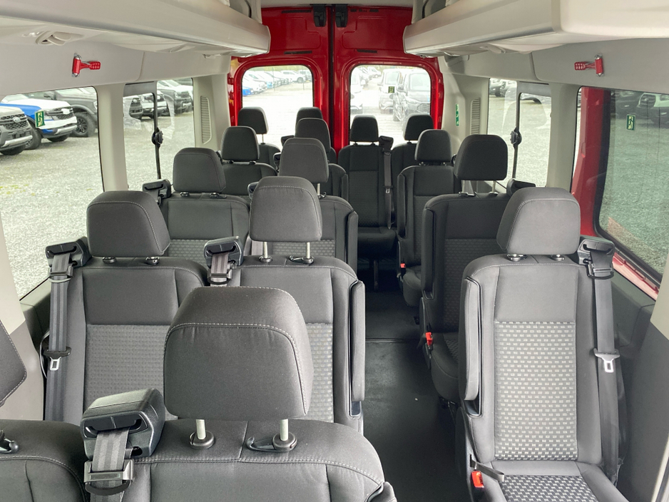 2020 Ford Transit - image 17