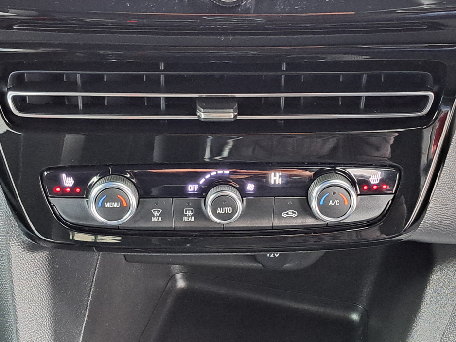 2023 Vauxhall Mokka - image 24