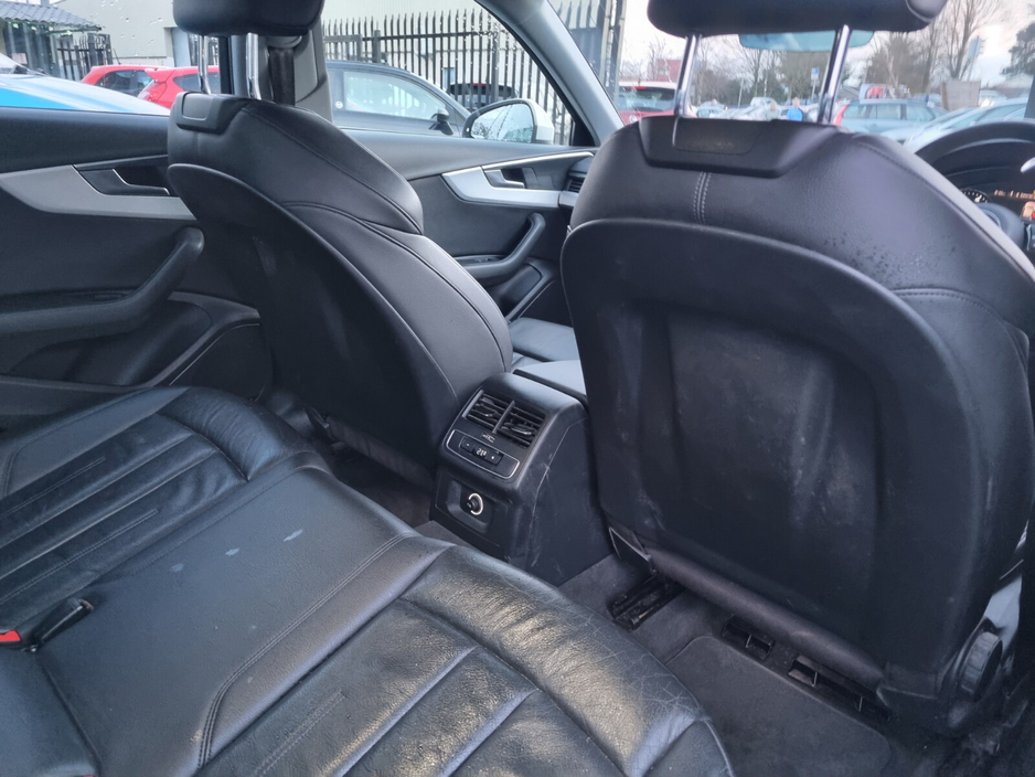 2017 Audi A4 - image 14