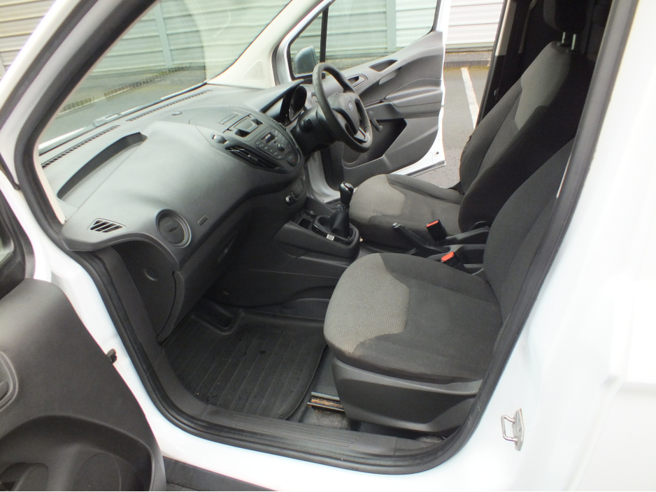 2015 Ford Transit Courier BASE TDCI €7,950