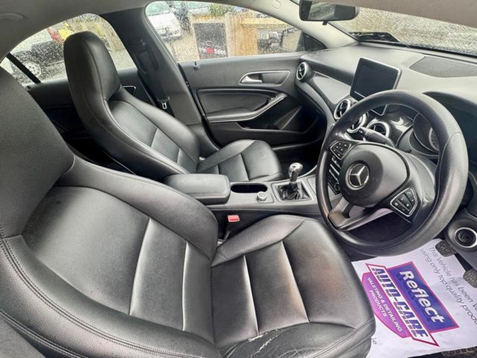 2015 Mercedes-Benz CLA Class 180 CDI 4DR €13,900