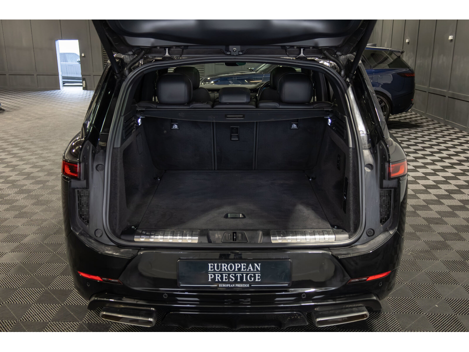 2024 Land Rover Range Rover Sport 3.0 Si4 PHEV 460PS AWD Auto Dynamic SE €104,950