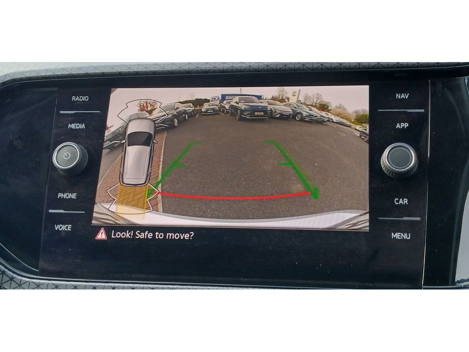 2024 Volkswagen T-Cross - image 21