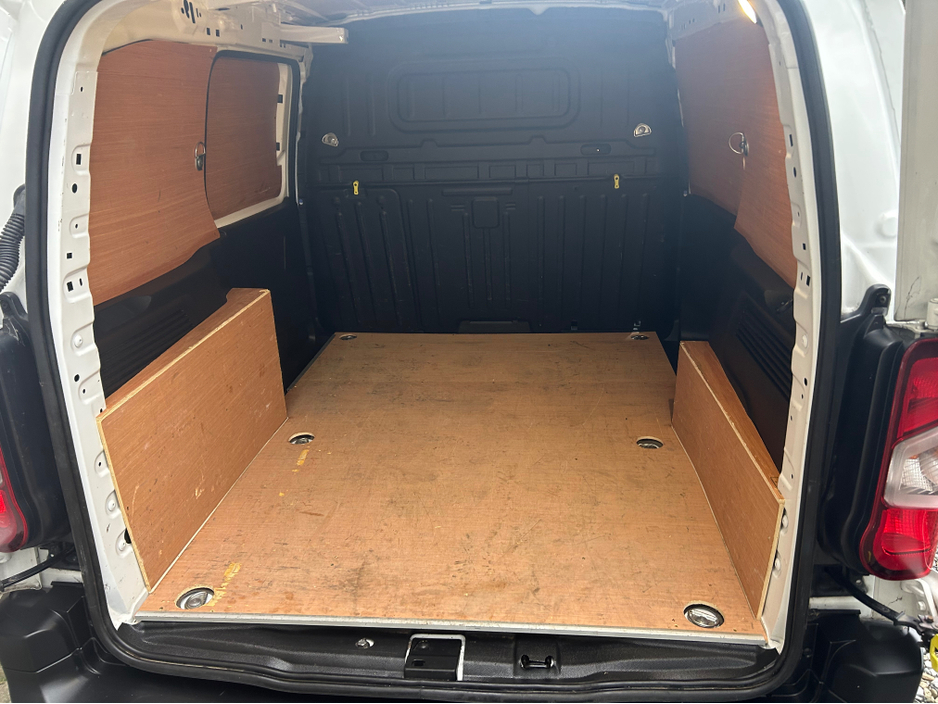 2021 Citroen Berlingo LX 1.5 BLUEHDI 75 S&S 650KG M €11,950