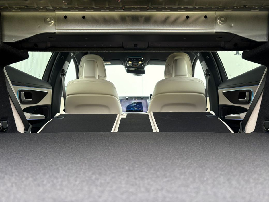 2025 Mercedes-Benz E Class - image 33